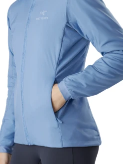 Arcteryx Atom LT Hoody Womens -Wild Pack Pro Verkaufsgeschäft 24111 Atom LT Hoody W Helix Hand Pocket F20 1280x1280