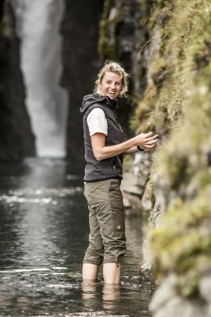 FJÄLLRÄVEN Abisko Hybrid Vest Women 4 FJÄLLRÄVEN Abisko Hybrid Vest Women – Bild 4