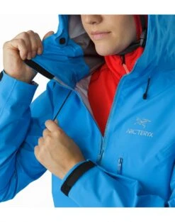 Arcteryx Alpha FL Jacket Womens -Wild Pack Pro Verkaufsgeschäft Alpha FL Jacket Women s Baja Hood Adjuster 1280x1280