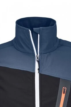 Ortovox Tofana Vest M 9 Ortovox Tofana Vest M -Wild Pack Pro Verkaufsgeschäft MERINO LIGHT SKIN TOFANA VEST M 60371 015c5c06962e9c6 1200x2000 1280x1280