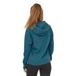 Patagonia W's P-6 Label Organic Hoody -Wild Pack Pro Verkaufsgeschäft POS WBF21 39651 ABB EP2 1280x1280