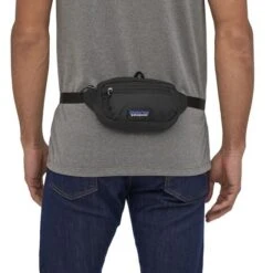 Patagonia Ultralight Black Hole Mini Hip Pack 10 Patagonia Ultralight Black Hole Mini Hip Pack -Wild Pack Pro Verkaufsgeschäft POS WBS20 49447 BLK MK2 1280x1280