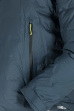 Rab Valiance Jacket 10 Rab Valiance Jacket -Wild Pack Pro Verkaufsgeschäft Valiance Jacket OrionBlue QDB 49 ORB DETAIL1 1280x1280