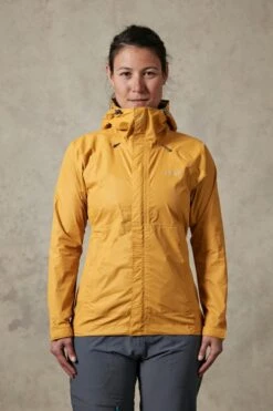 Rab Downpour Jacket Wmns -Wild Pack Pro Verkaufsgeschäft model women s downpour jacket dijon qwf 63 dj 1280x1280